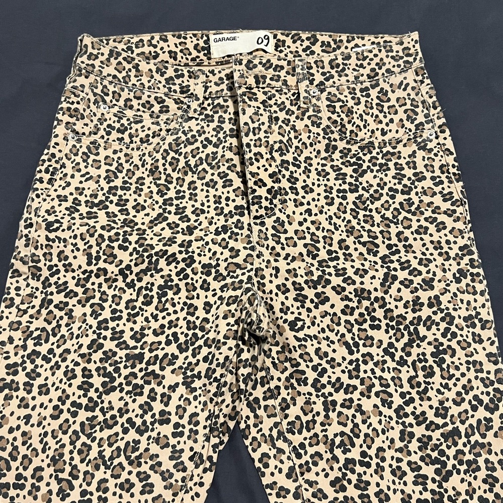 Leopard skinny jeans like new